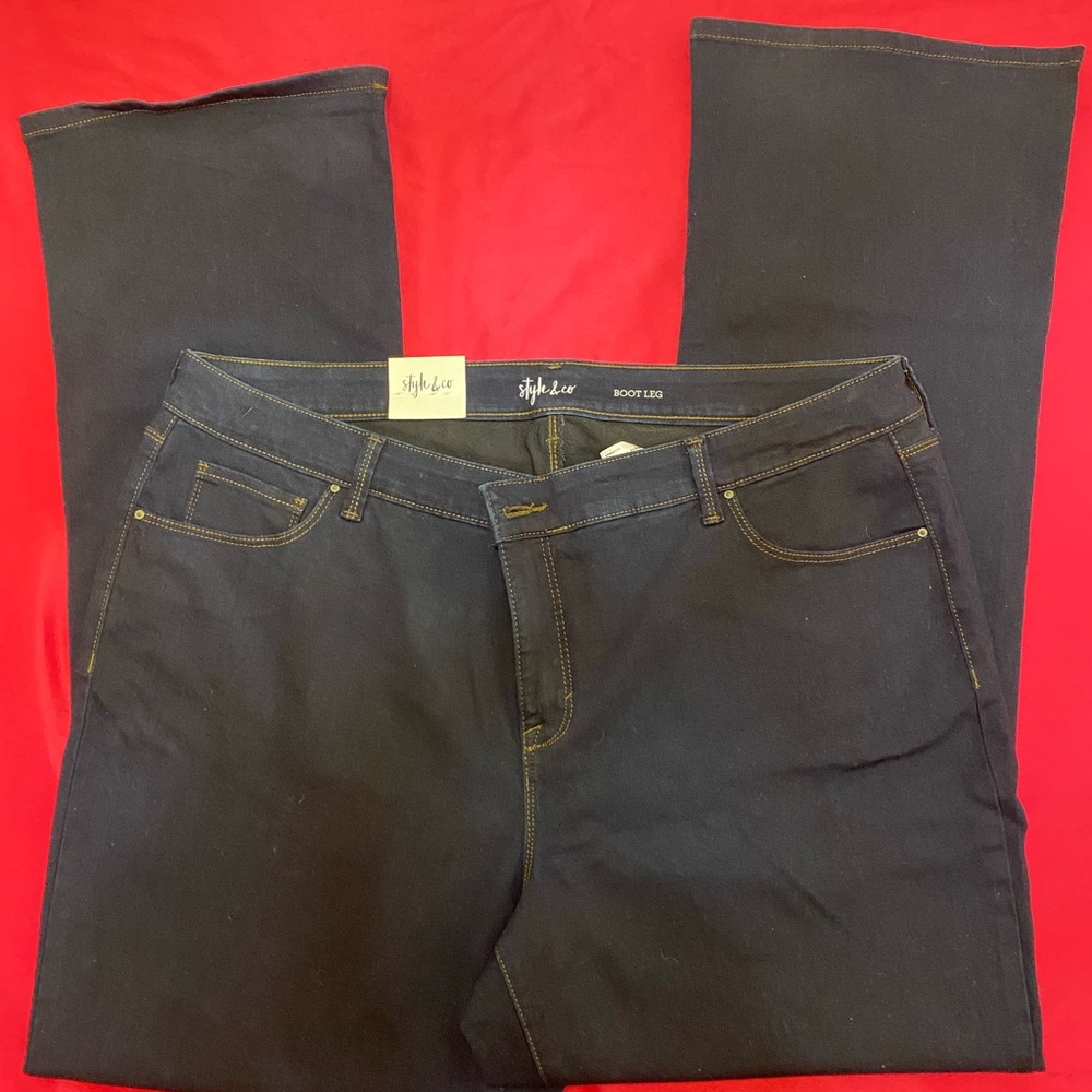 NWT Style & Co's classic bootcut jeans